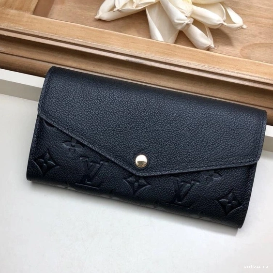 WIS LOUIS SARAH VUITTON WALLET 0729
